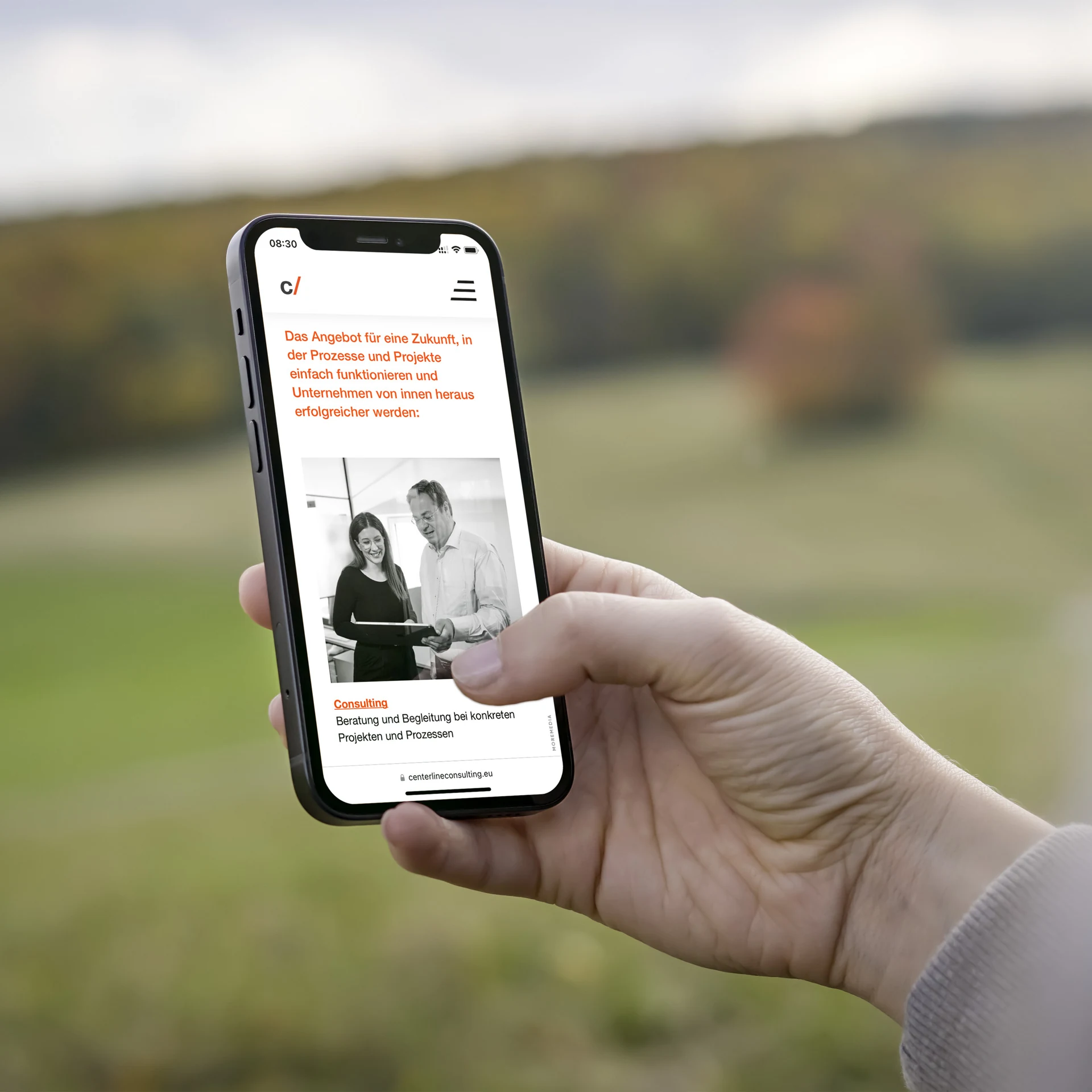 centerline slider web mobile 2 moremedia advertising agency linz